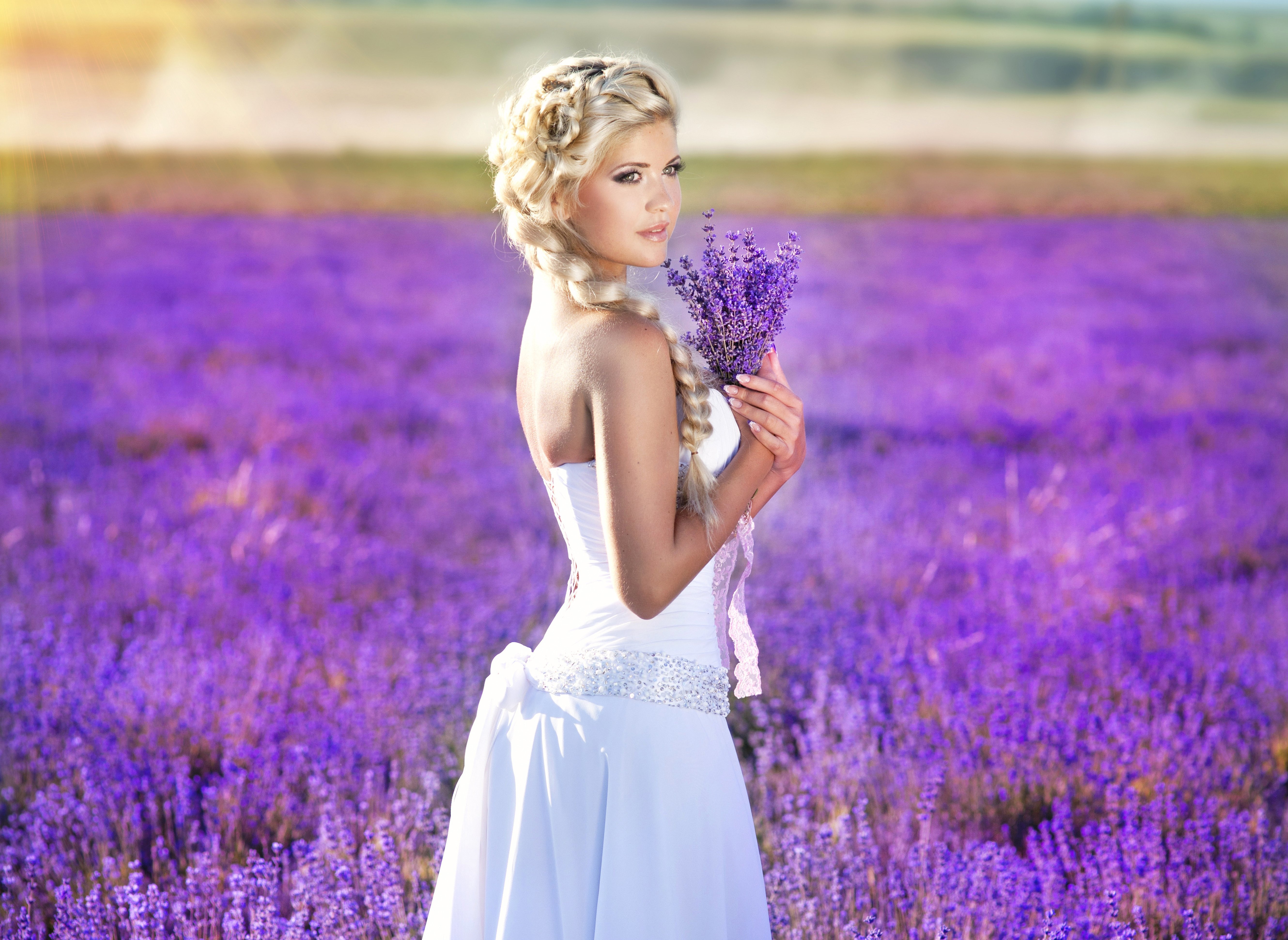 Bouquet Bride Dress Flower Lavender Plait Wedding Dress 5319x3881