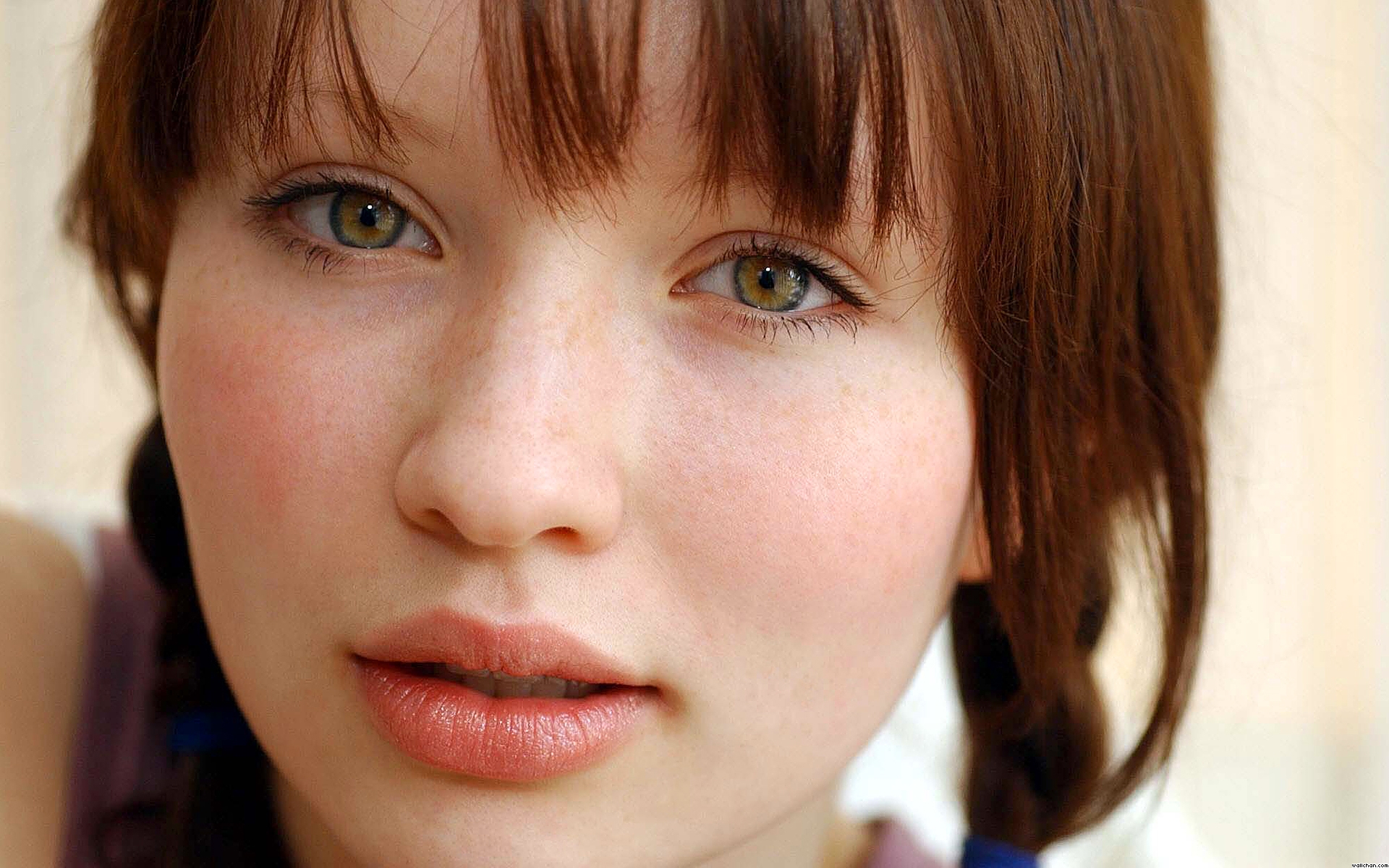 Emily Browning 1920x1200