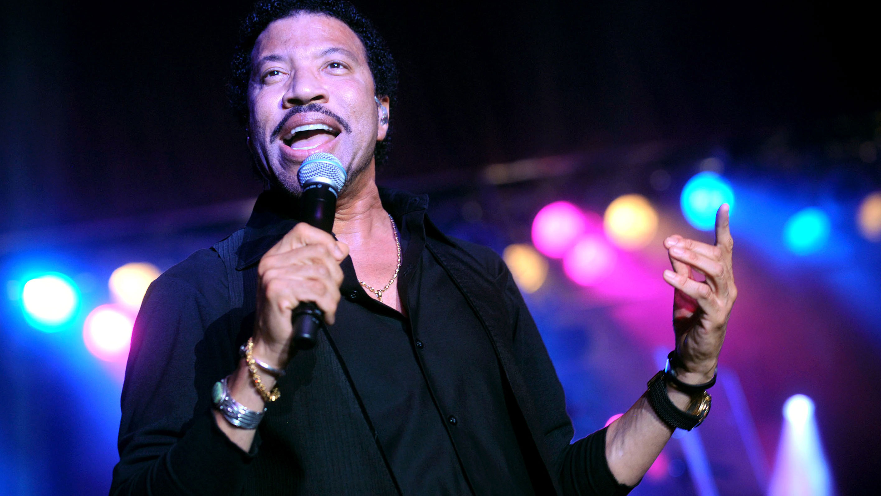 Music Lionel Richie 2830x1592