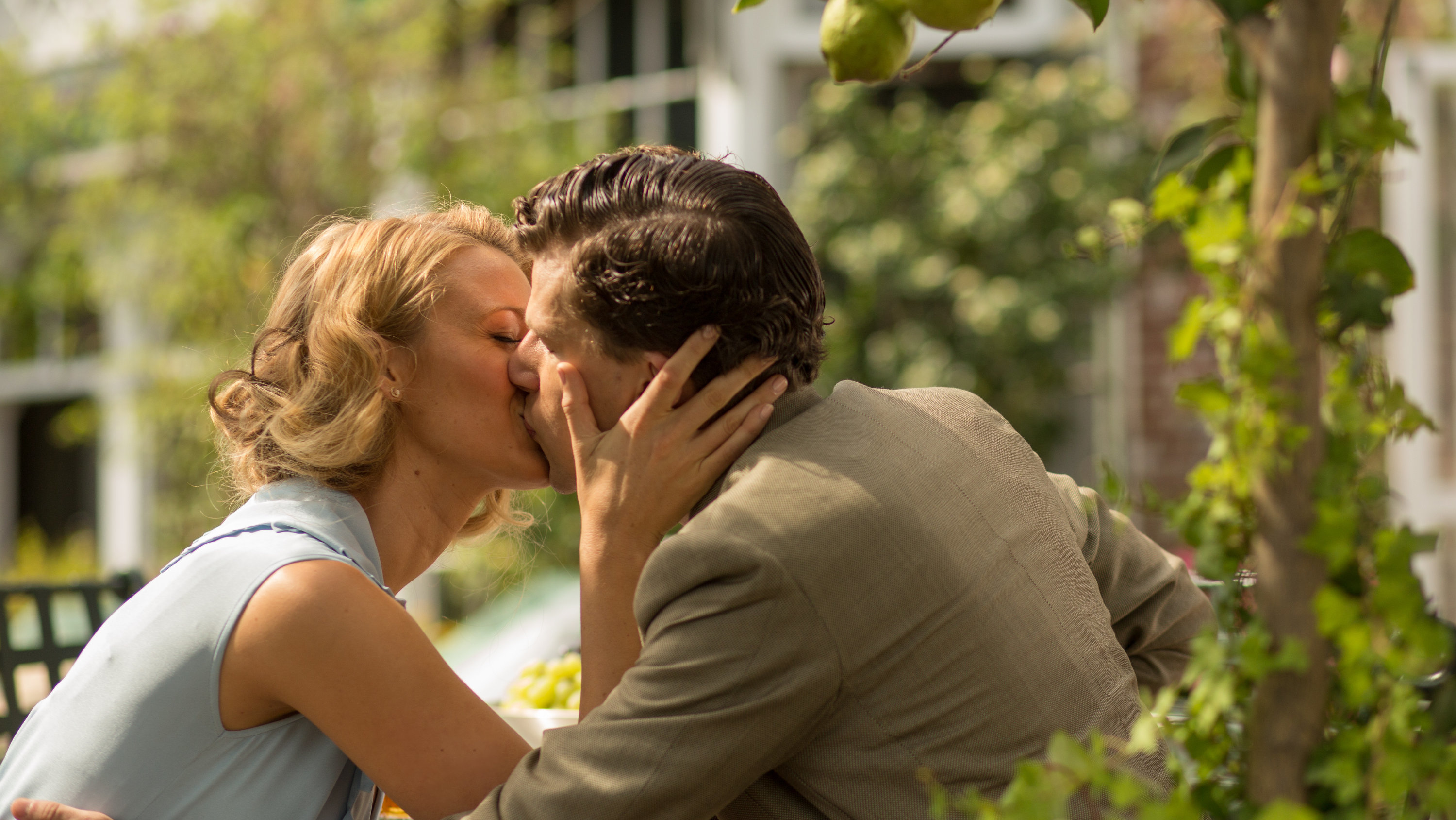 Blake Lively Jesse Eisenberg 3000x1688