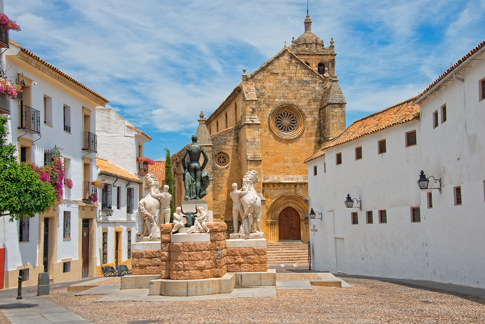 Church Cordoba Spain Statue 2048x1367
