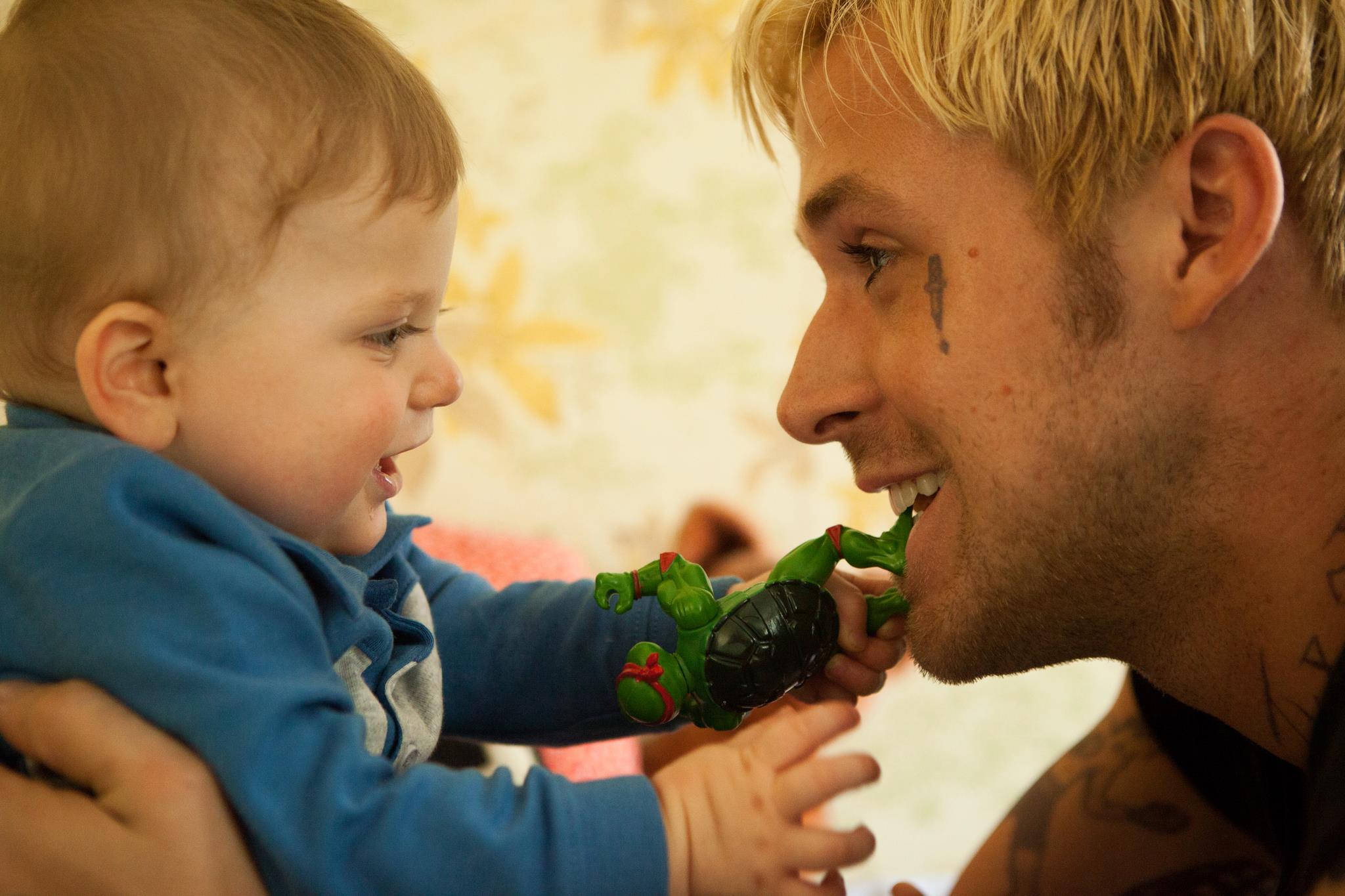 Luke The Place Beyond The Pines Ryan Gosling 2048x1365