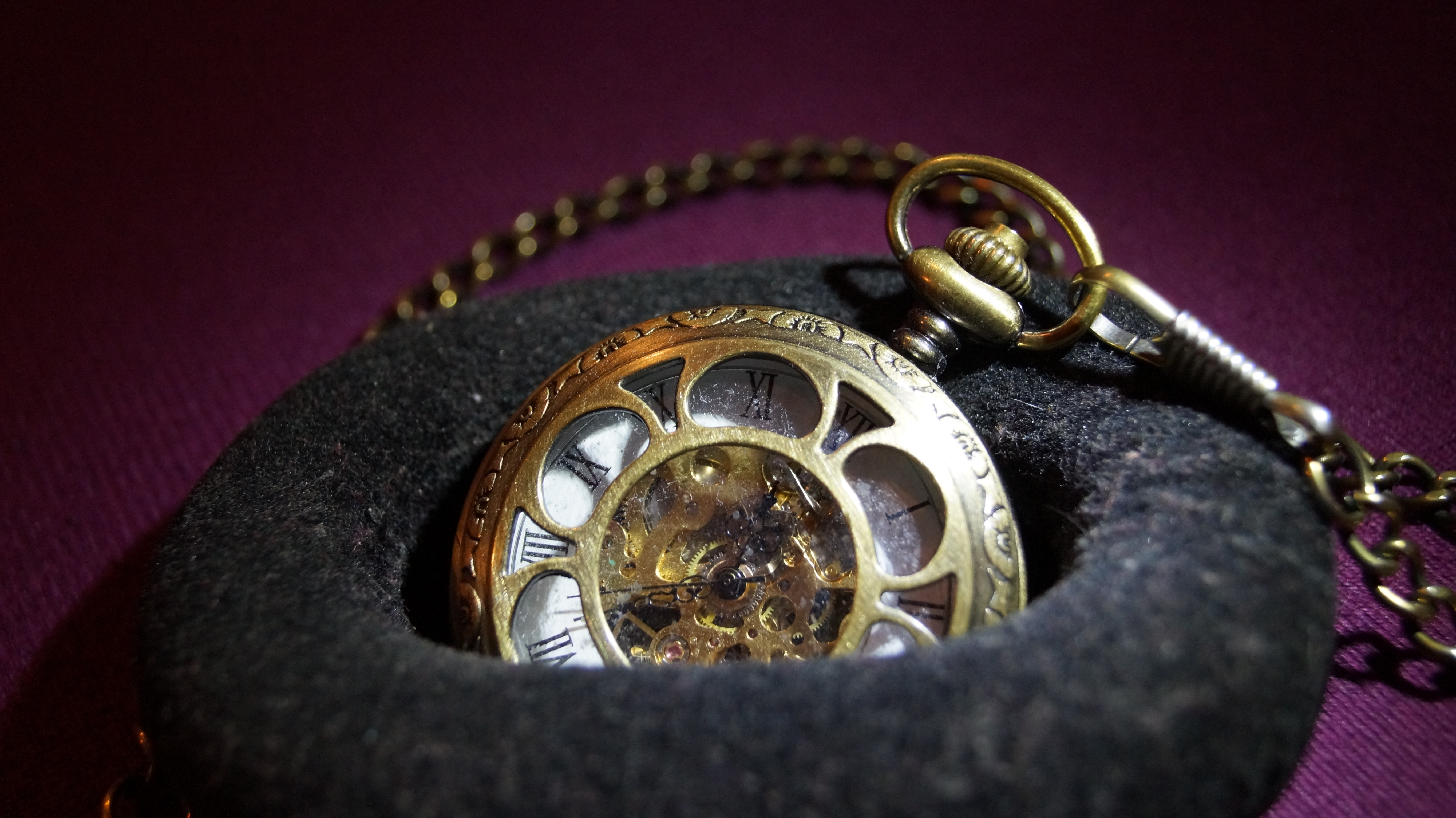 Old Pocket Watch Steel Watch 5456x3064