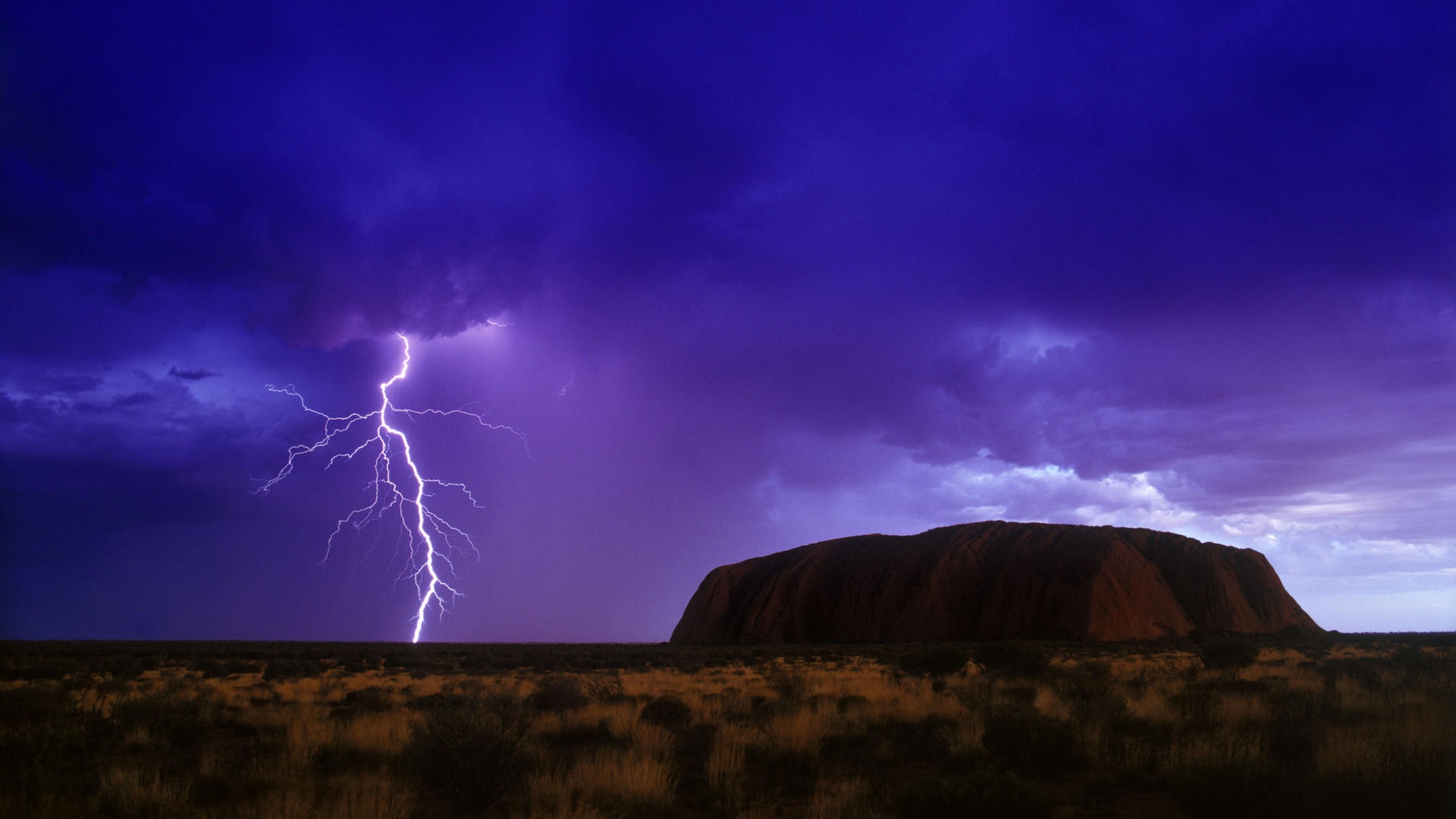 Ayers Rock Lightning Rain Uluru 1920x1080