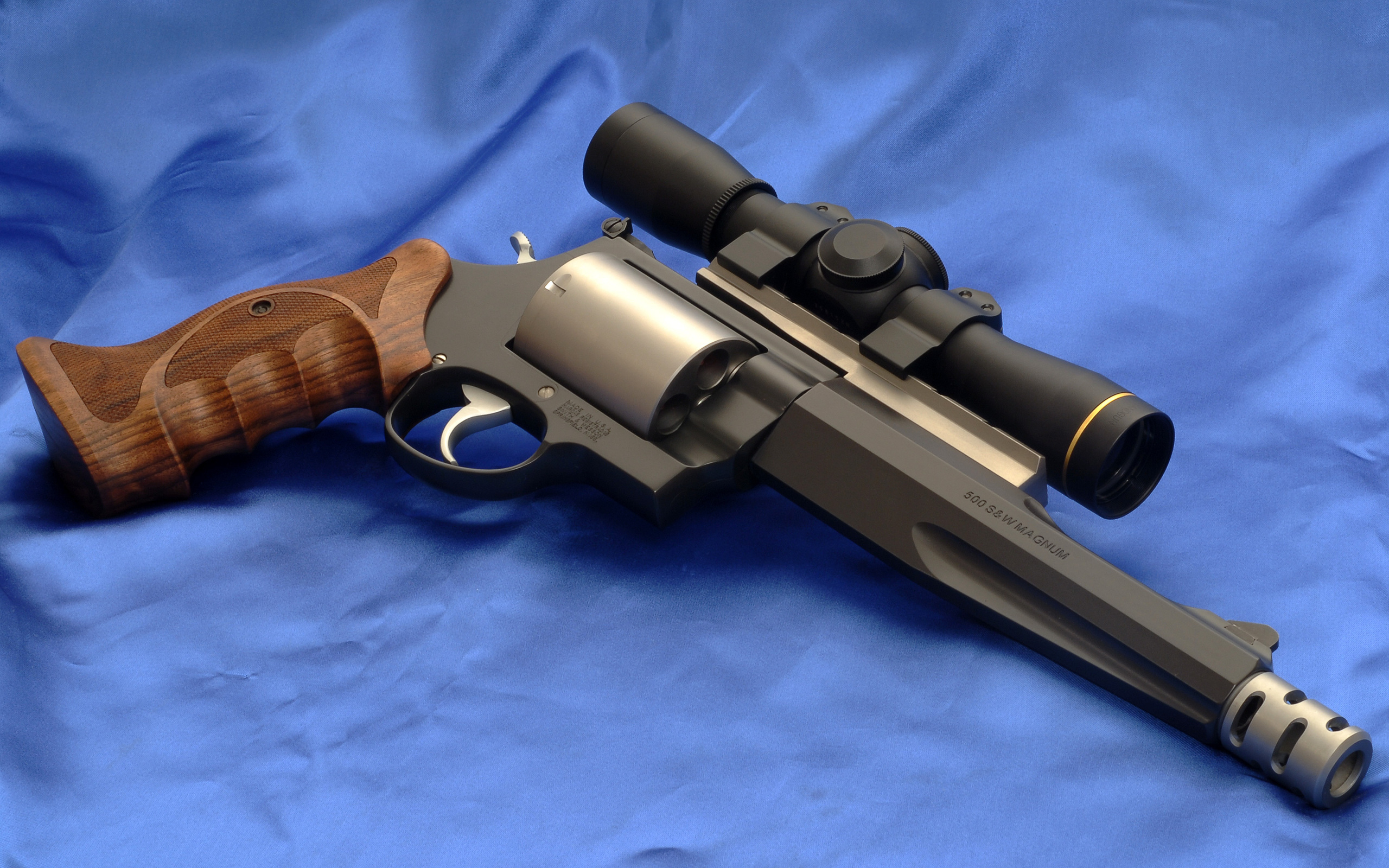 Weapons Smith Amp Wesson 500 Magnum Revolver 2560x1600