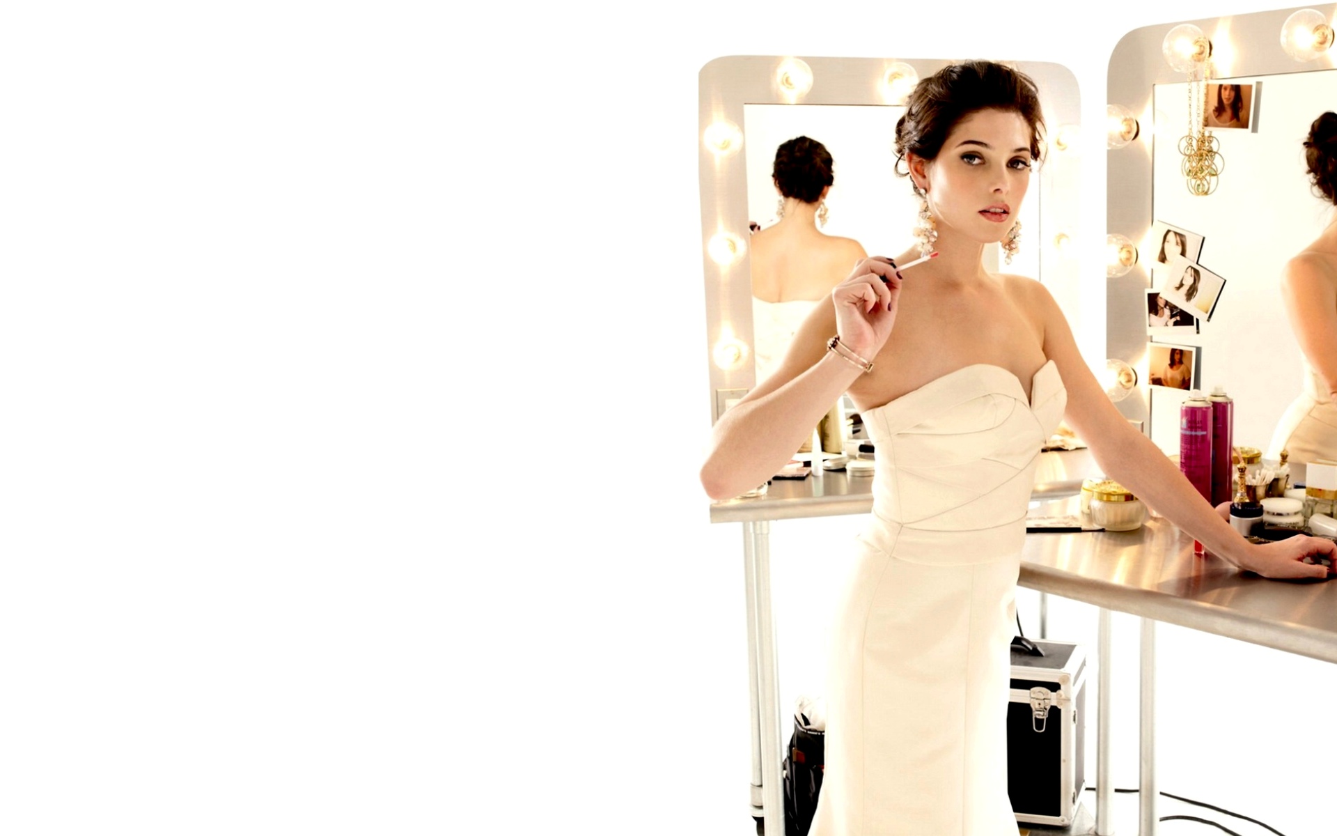 Ashley Greene Dress 1920x1200