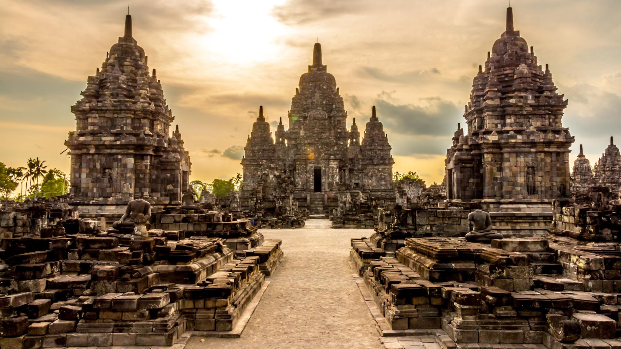 Hindu Temple Indonesia Java Indonesia Prambanan Temple 2048x1152