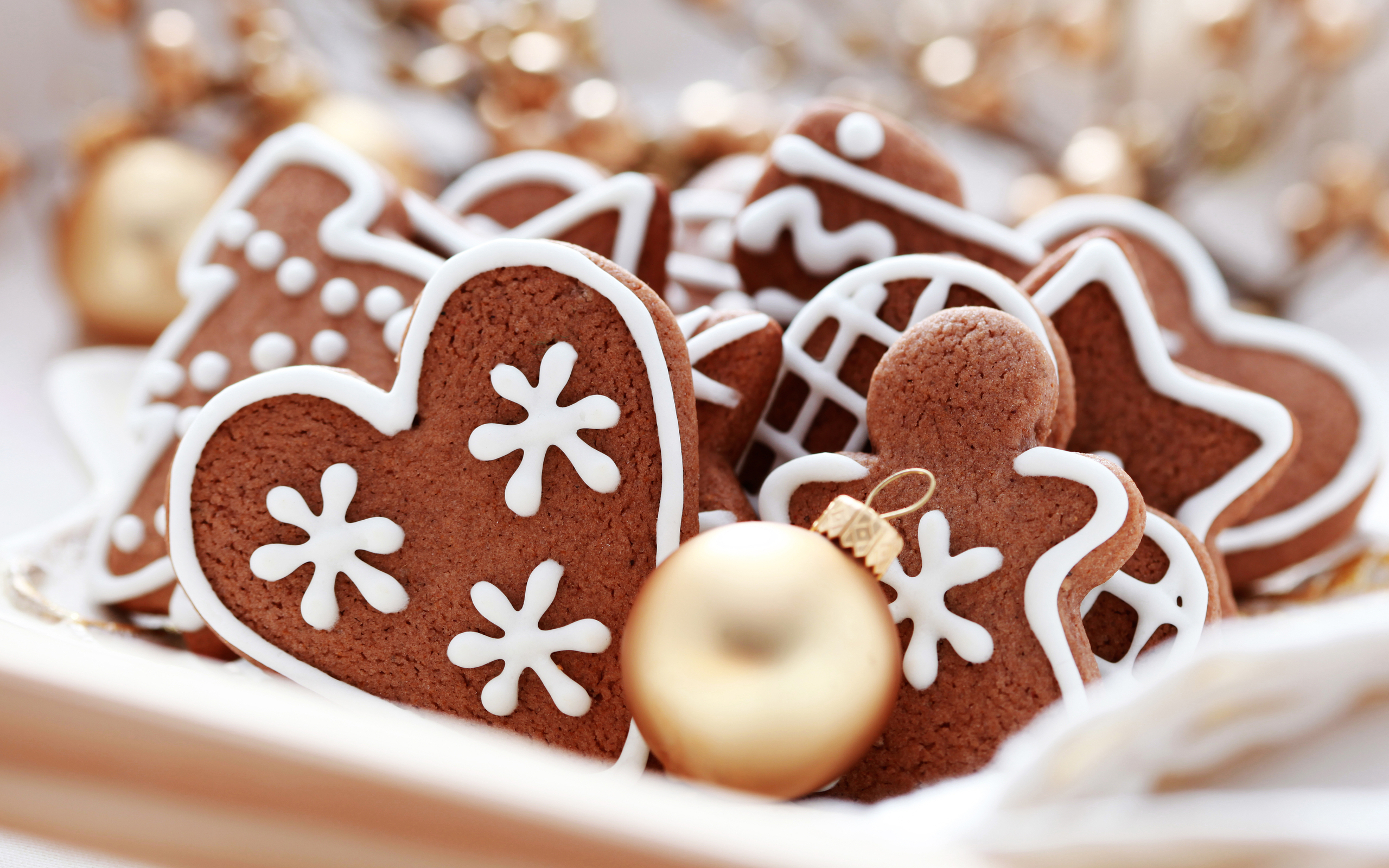 Christmas Christmas Ornaments Cookie Gingerbread 2560x1600