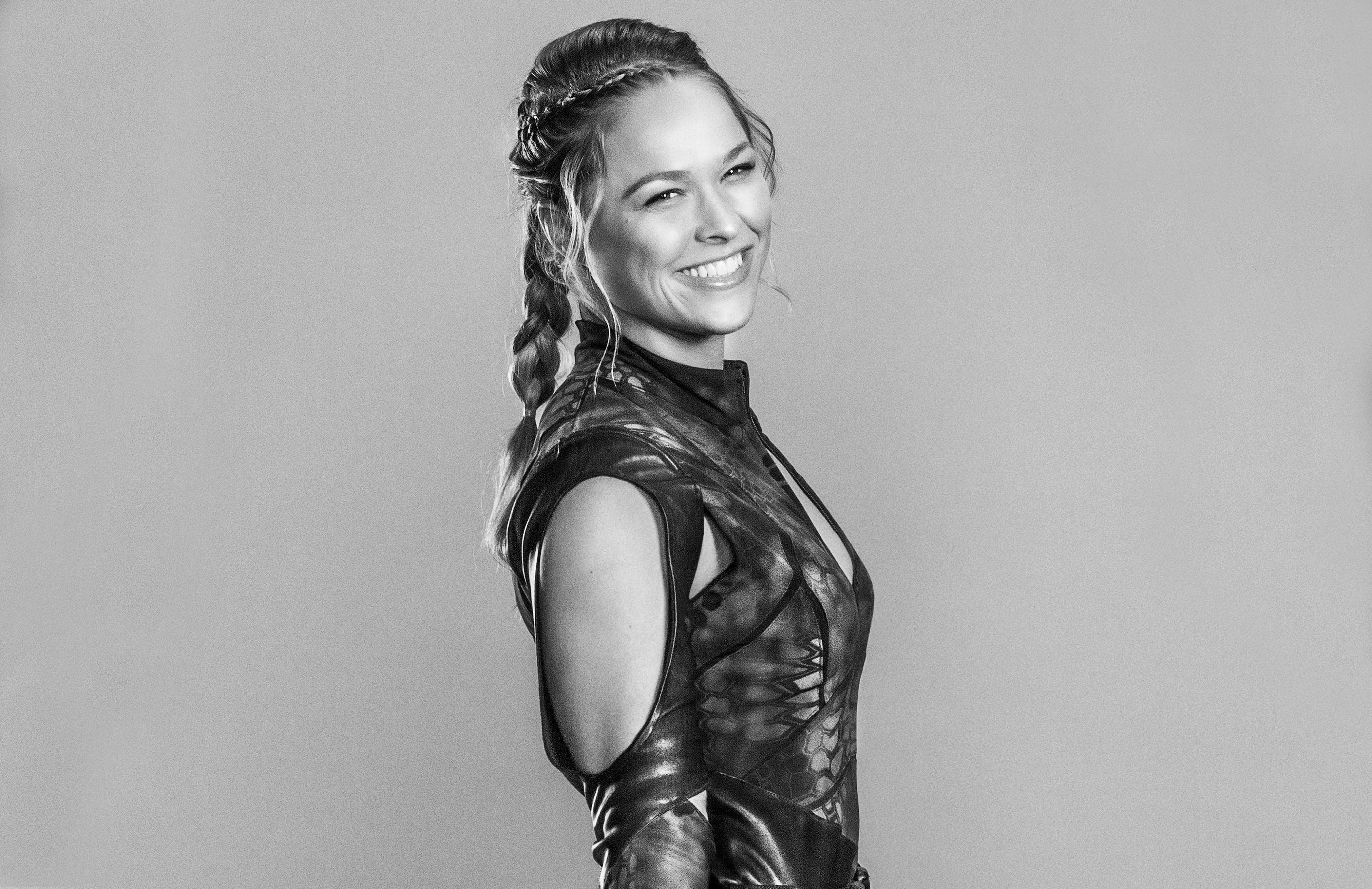 Luna The Expendables Ronda Rousey 4044x2620