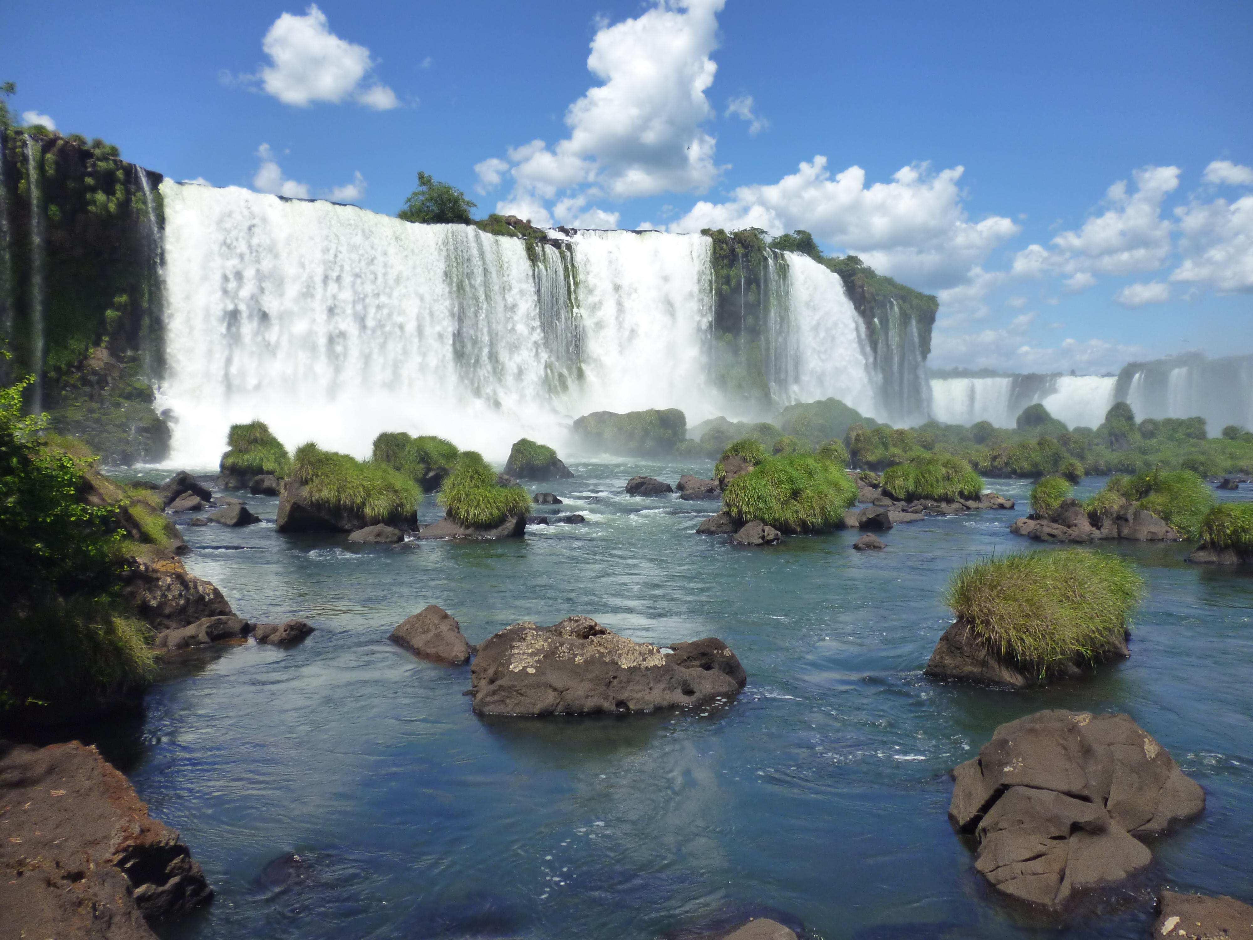 Earth Iguazu Falls 4000x3000