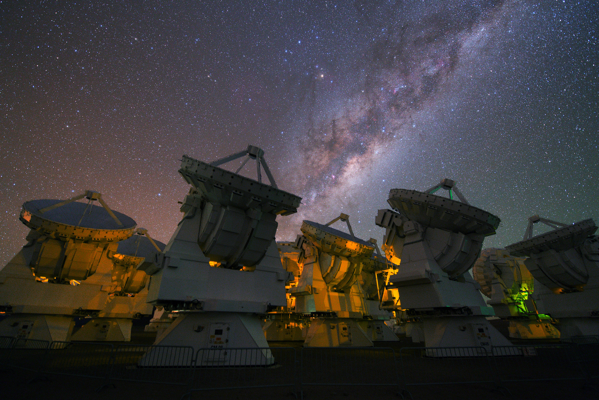 Array Of Radiotelescopes Atacama Desert Chile Eso Radiotelescope Telescope 2048x1366