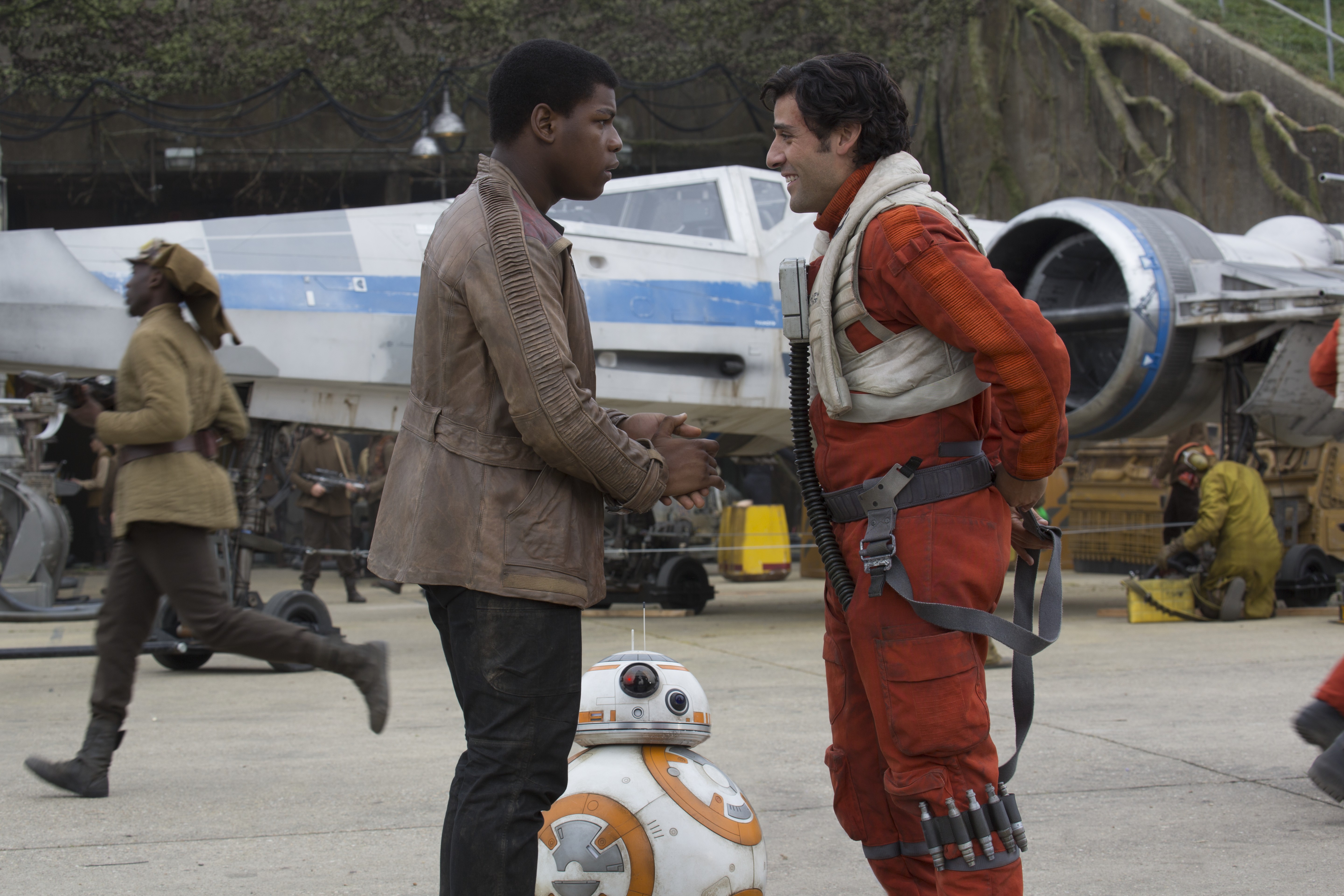 Bb 8 Finn Star Wars John Boyega Oscar Isaac Poe Dameron Star Wars Star Wars Episode Vii The Force Aw 5760x3840