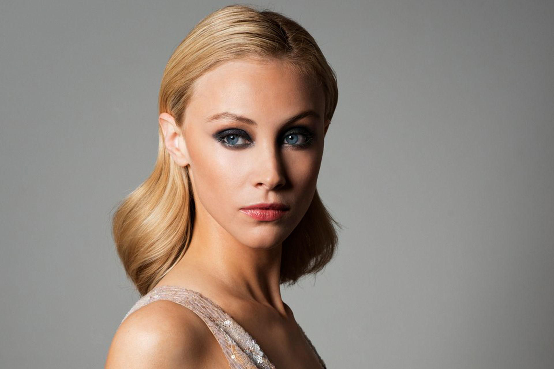 Actress Blonde Blue Eyes Face Sarah Gadon 1920x1280