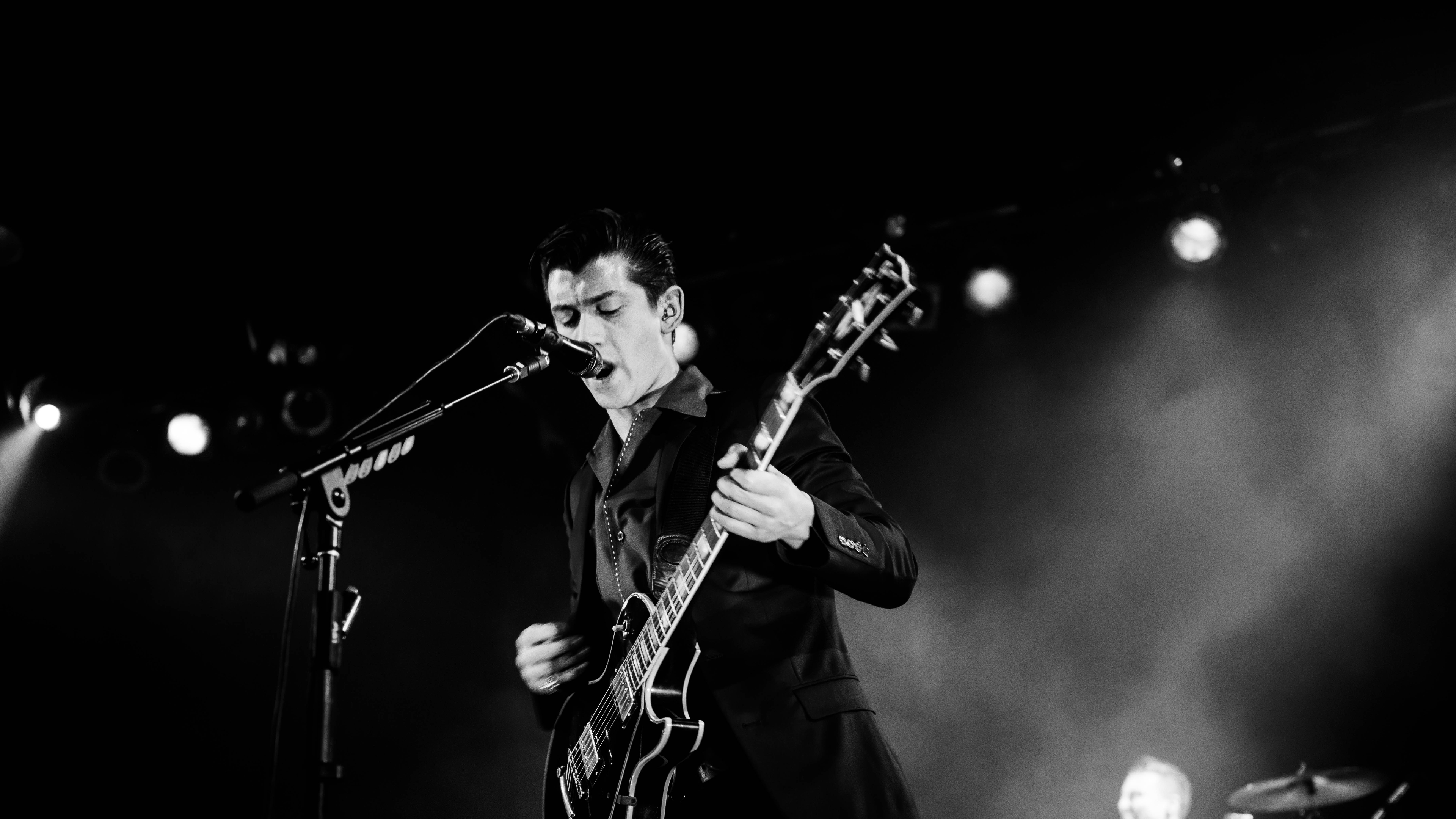 Arctic Monkeys English Rock Band 3840x2160