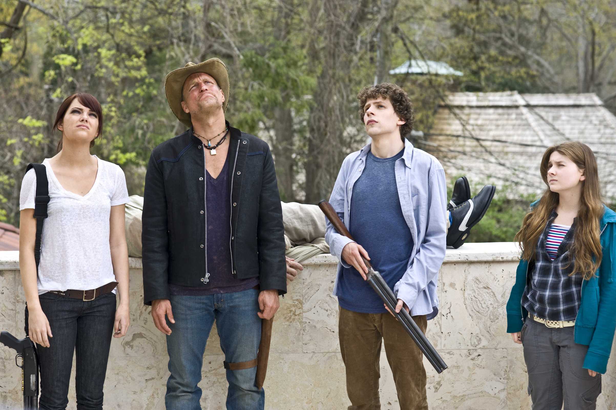 Abigail Breslin Emma Stone Jesse Eisenberg Woody Harrelson 2405x1600