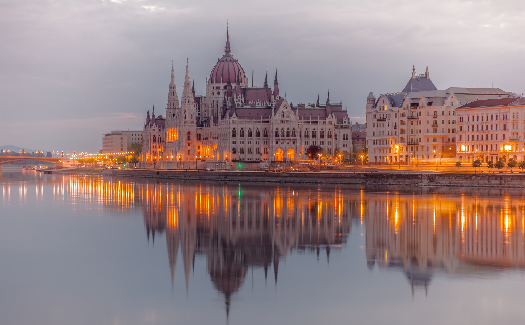 Architecture Budapest Building Danube Hungarian Parliament Building Hungary Monument Reflection Rive 2048x1269