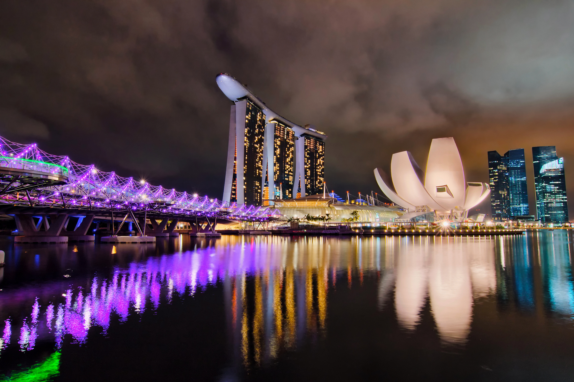 Man Made Marina Bay Sands 1920x1280