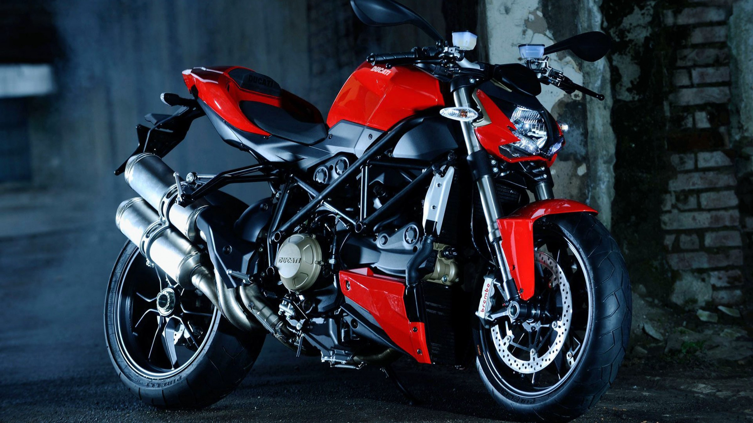 Bike Ducati Streetfighter Motorcycle 2400x1350