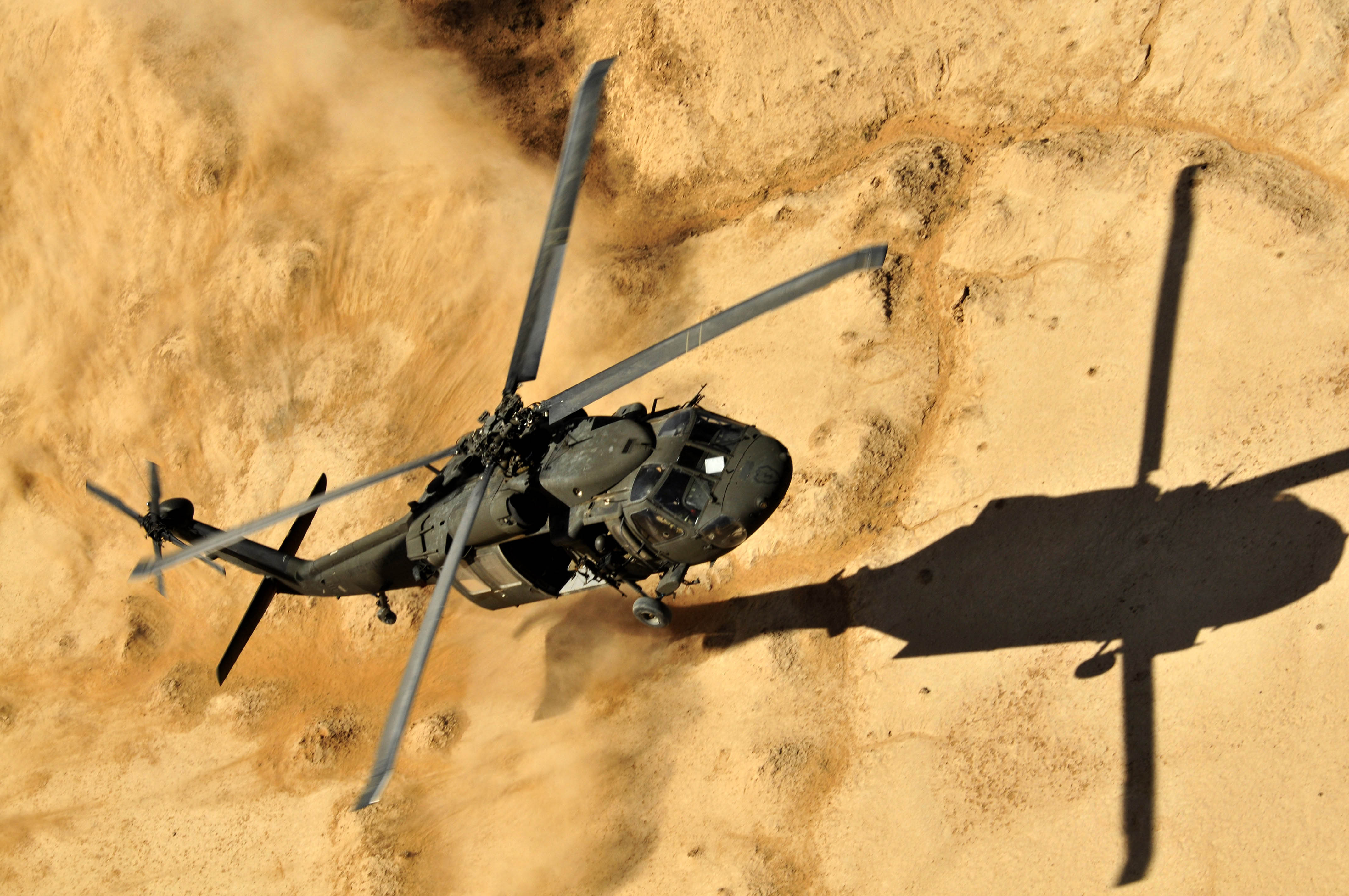 Military Sikorsky UH 60 Black Hawk 4288x2848