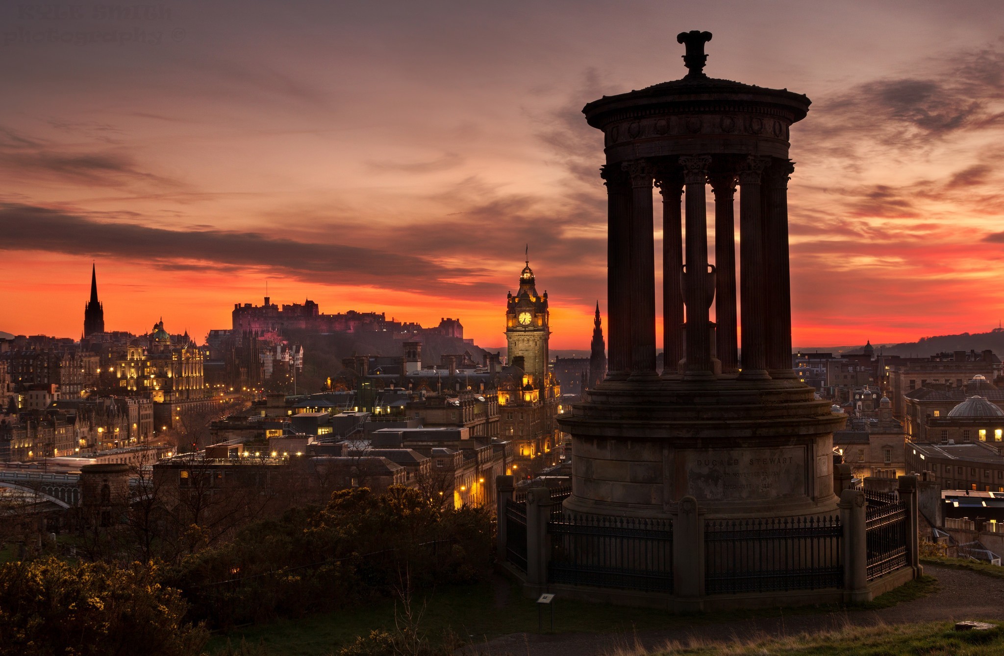 Calton Hill Dugald Stewart Monument Edinburgh Scotland Sunset 2048x1340