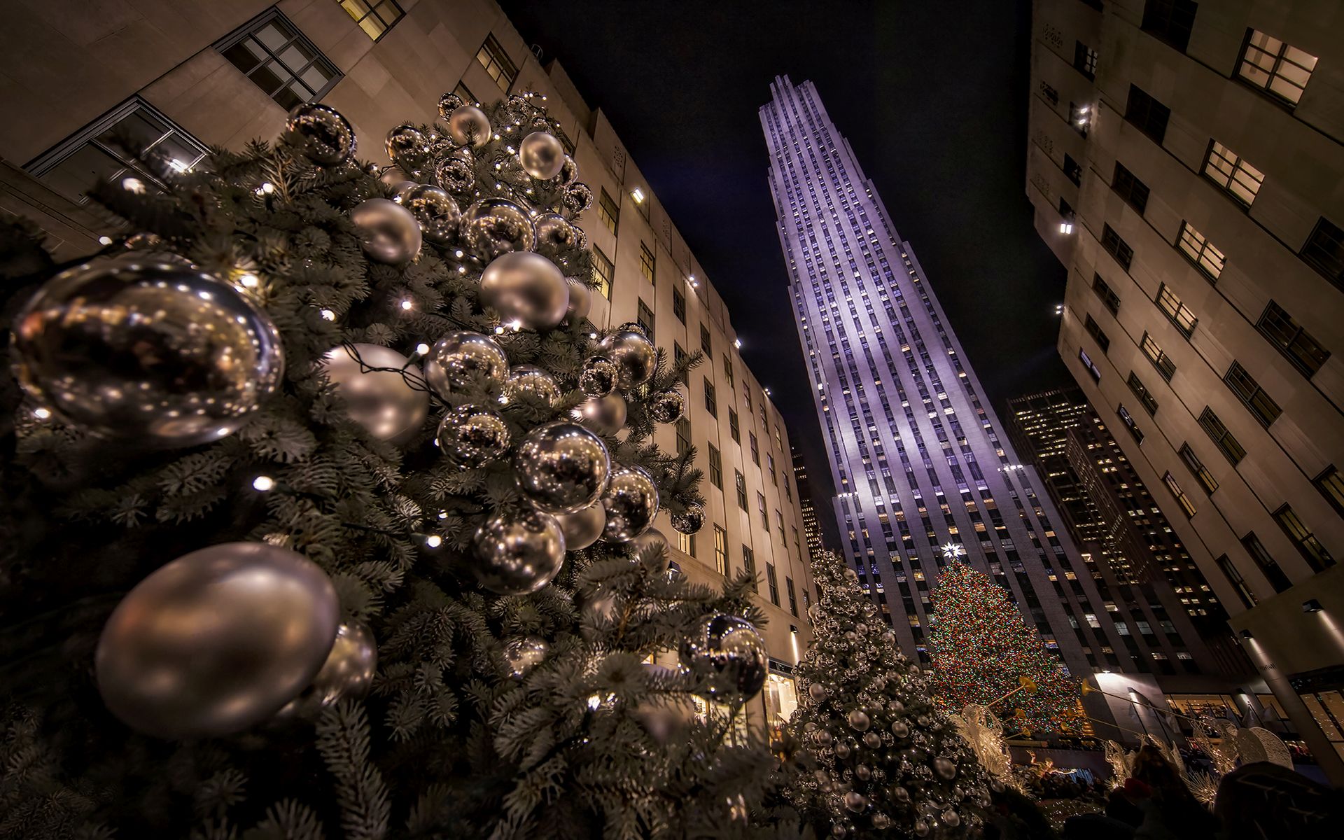 Christmas Christmas Ornaments Christmas Tree City Manhattan New York Rockefeller Center Skyscraper 1920x1200